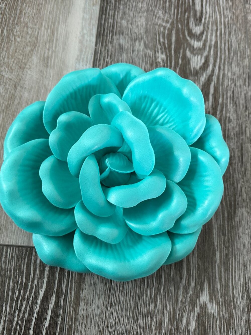NWOT Aqua Turquoise Gorgeous Flower Wall Decor Cottage Shabby Chic - Picture 2 of 5